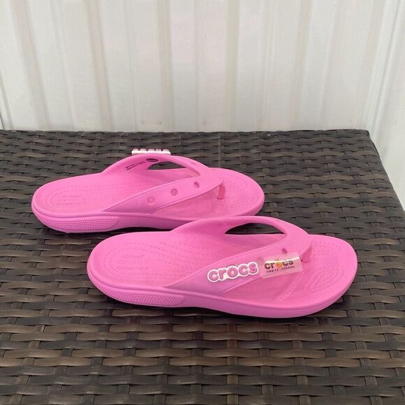 Croc sandals, women’s size 5 - Picture 2 of 5